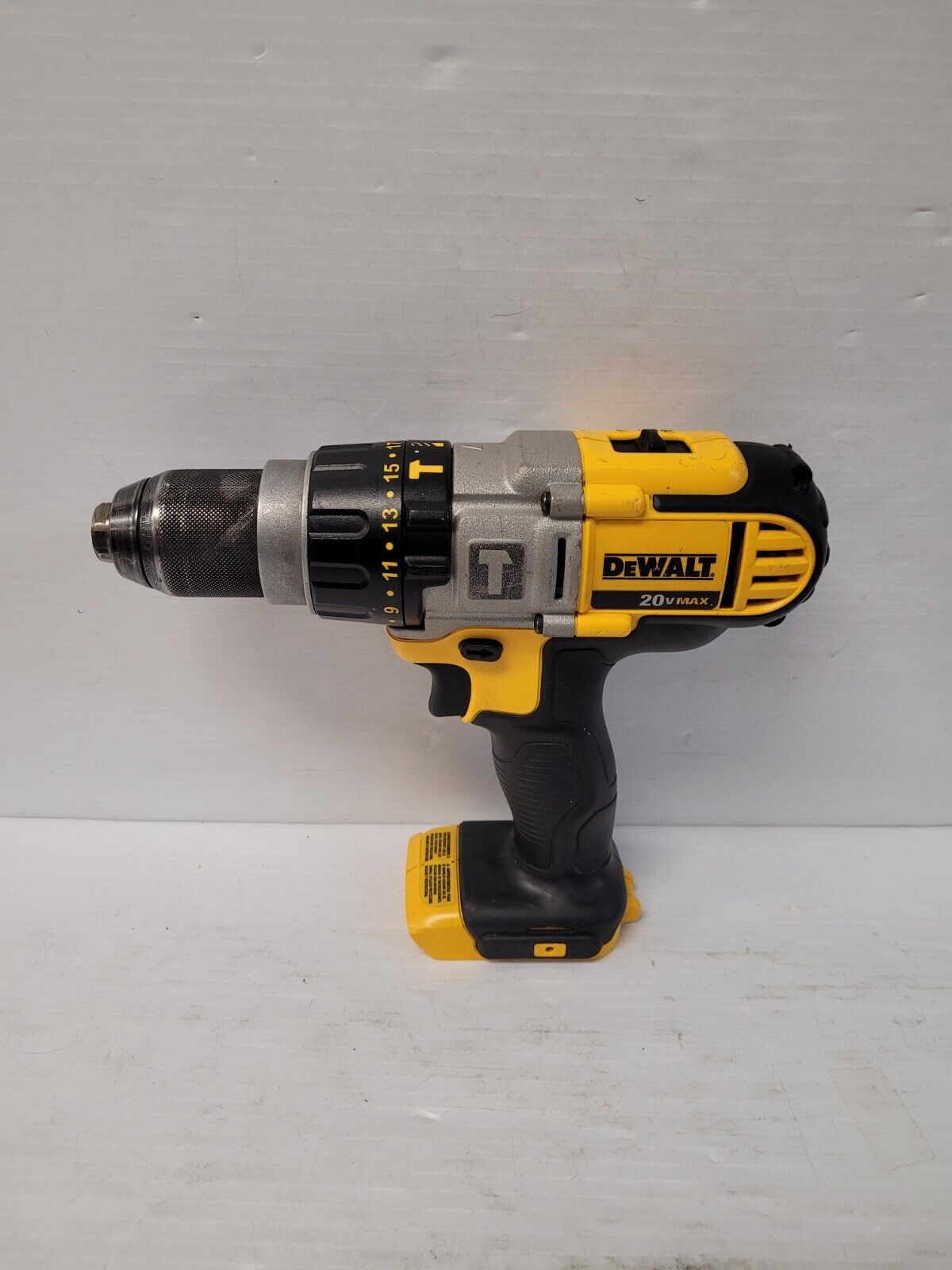 (N77229-1) DeWalt DCD985 Hammer Drill