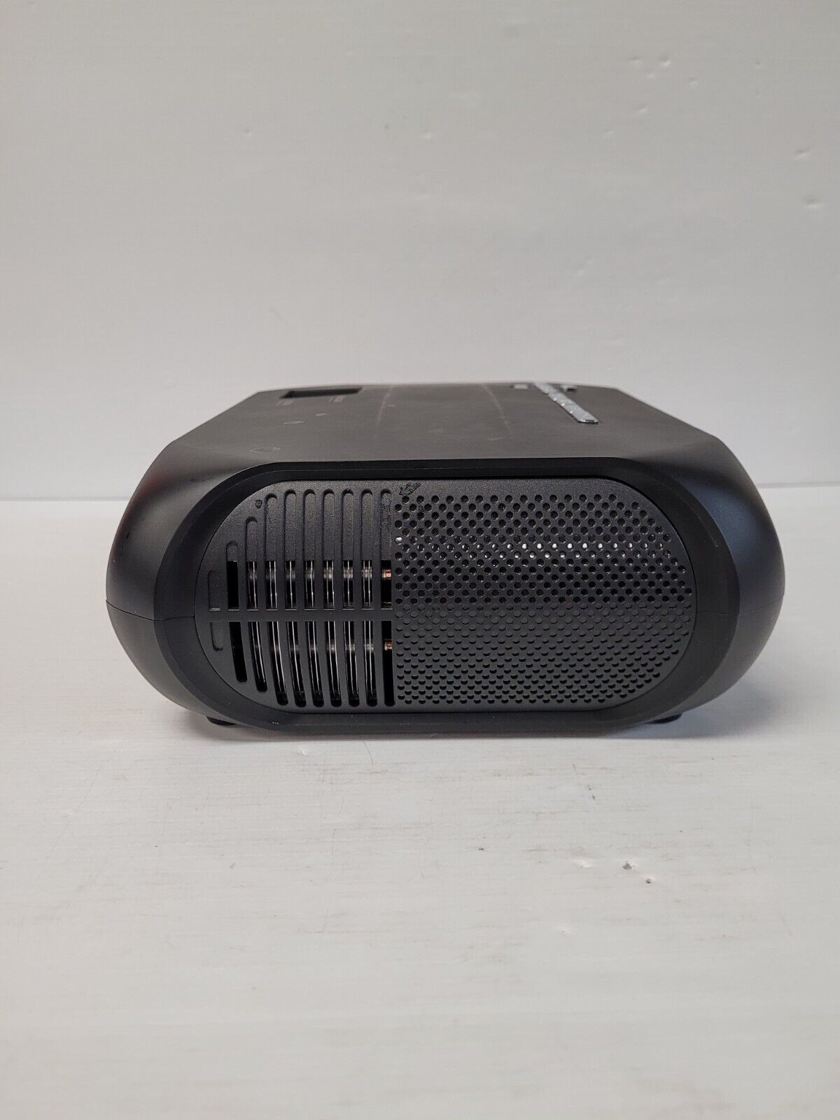 (N73678-1) Monster S5 LCD Projector