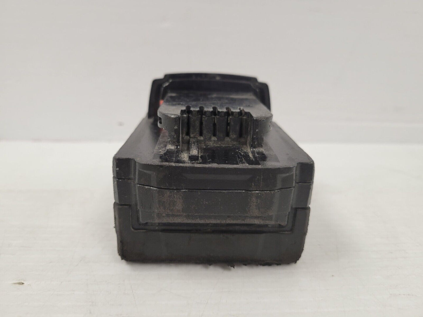 (52366-2) Milwaukee 2904-20 Hammer Drill