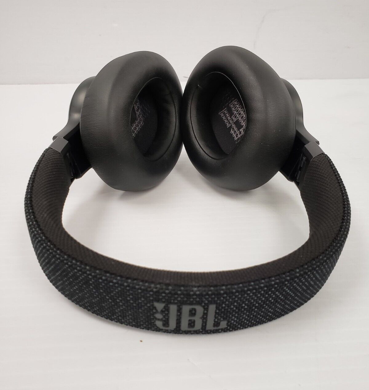 (47476-4) JBL Live660NC Headphones