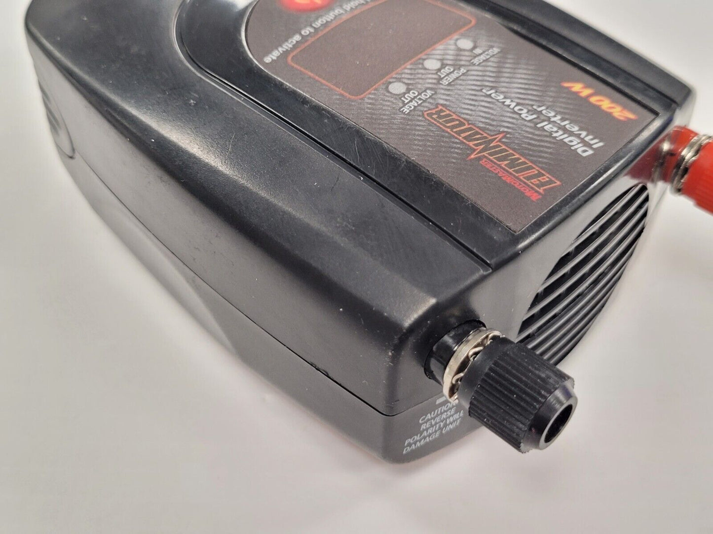(N70440-6) MotoMaster 200W Mobile Power Outlet & Inverter