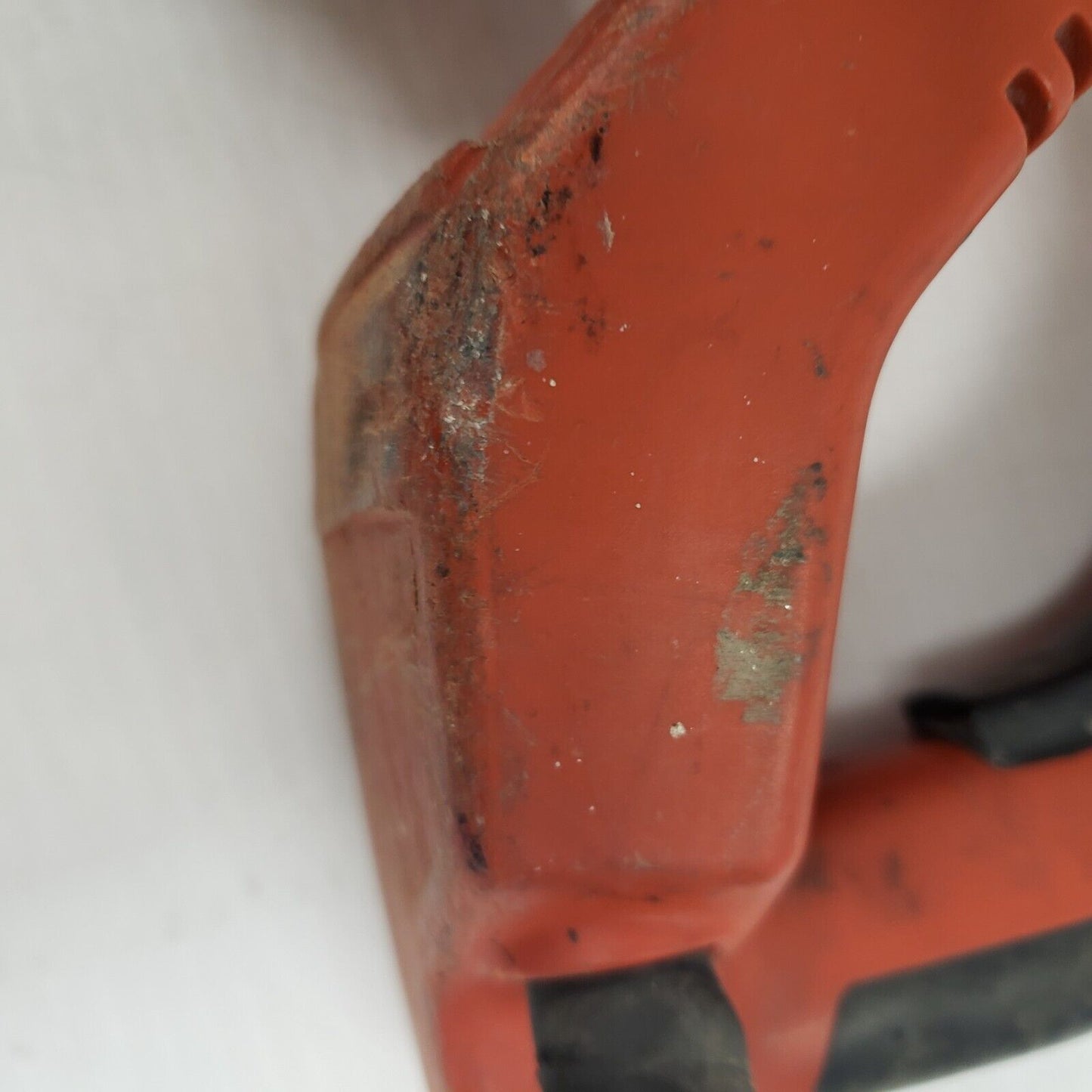 (I-31000) Scie à béton Hilti DCH 230