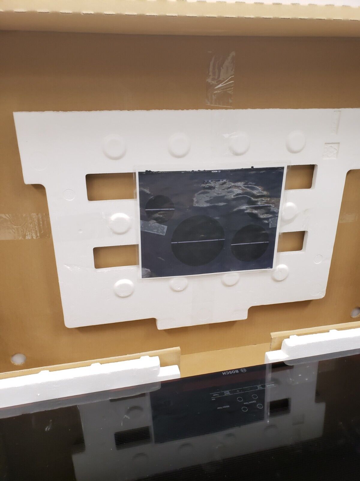 (I-34198) Plaque de cuisson à induction Bosch NIT5068UC