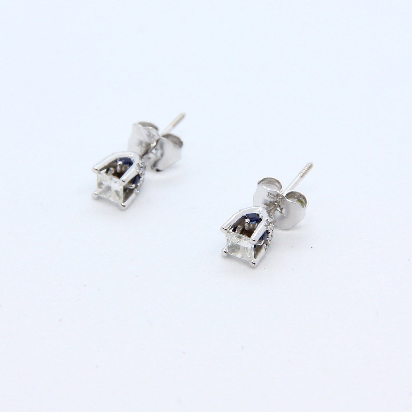 (N12984-1) Boucles d'oreilles en or blanc 14 carats 1,50 g 