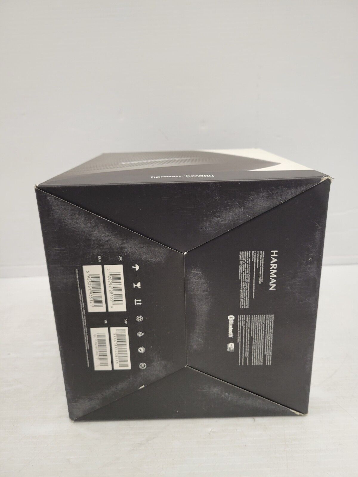 (I-34416) Harman Kardon Astra Wireless Speakers