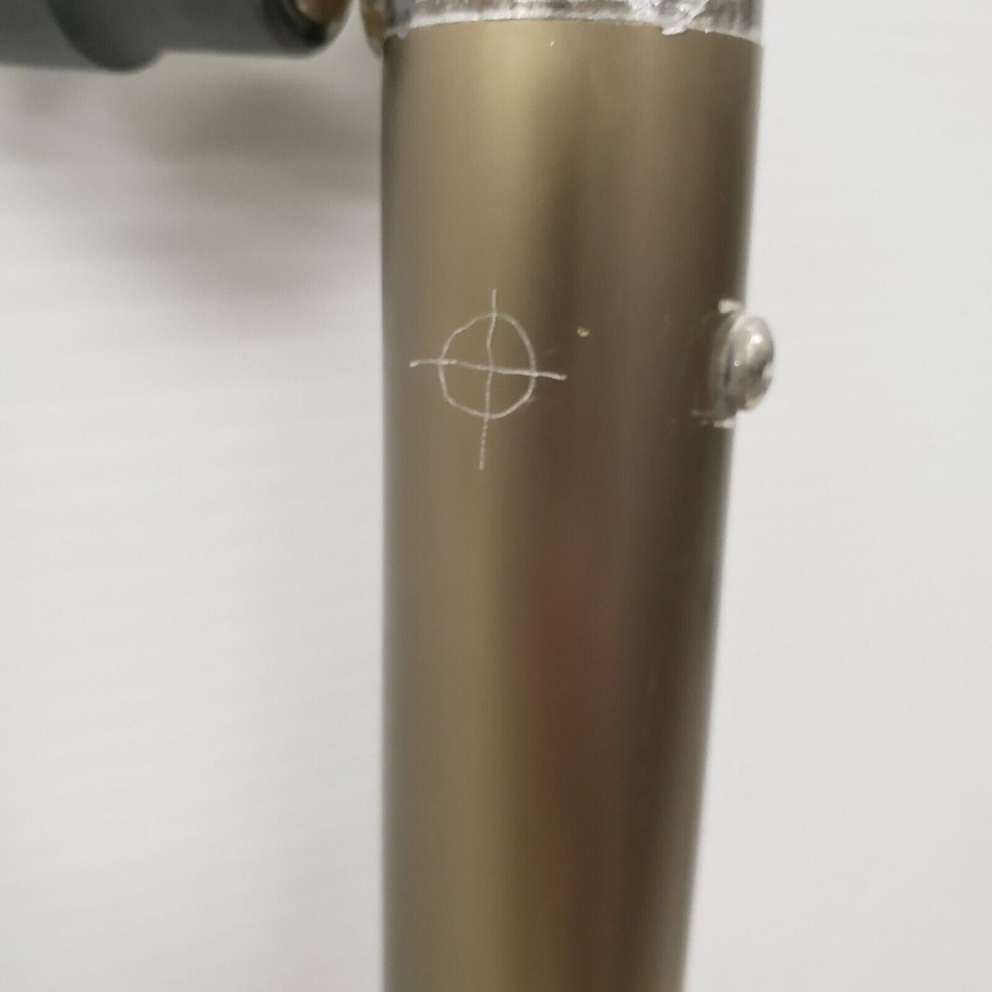 (46487-6) Rouleau d'angle sans nom