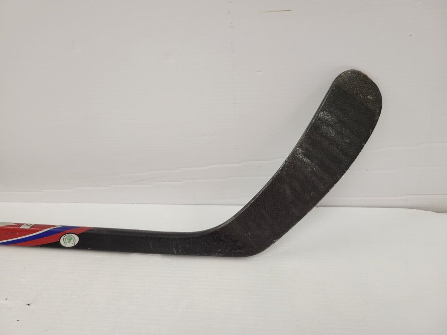 (49922-3) Bâton de hockey flexible Turnquist 18 SR 75