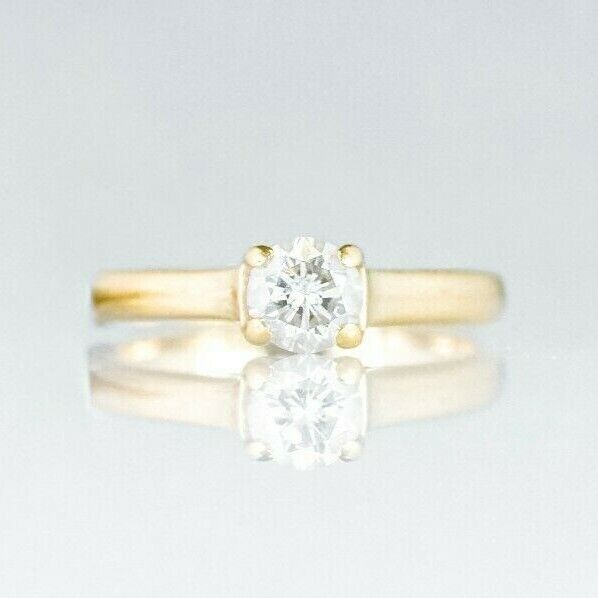 (I-4814-432) 14k gold diamond solitaire ring