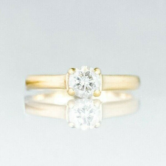 (I-4814-432) 14k gold diamond solitaire ring