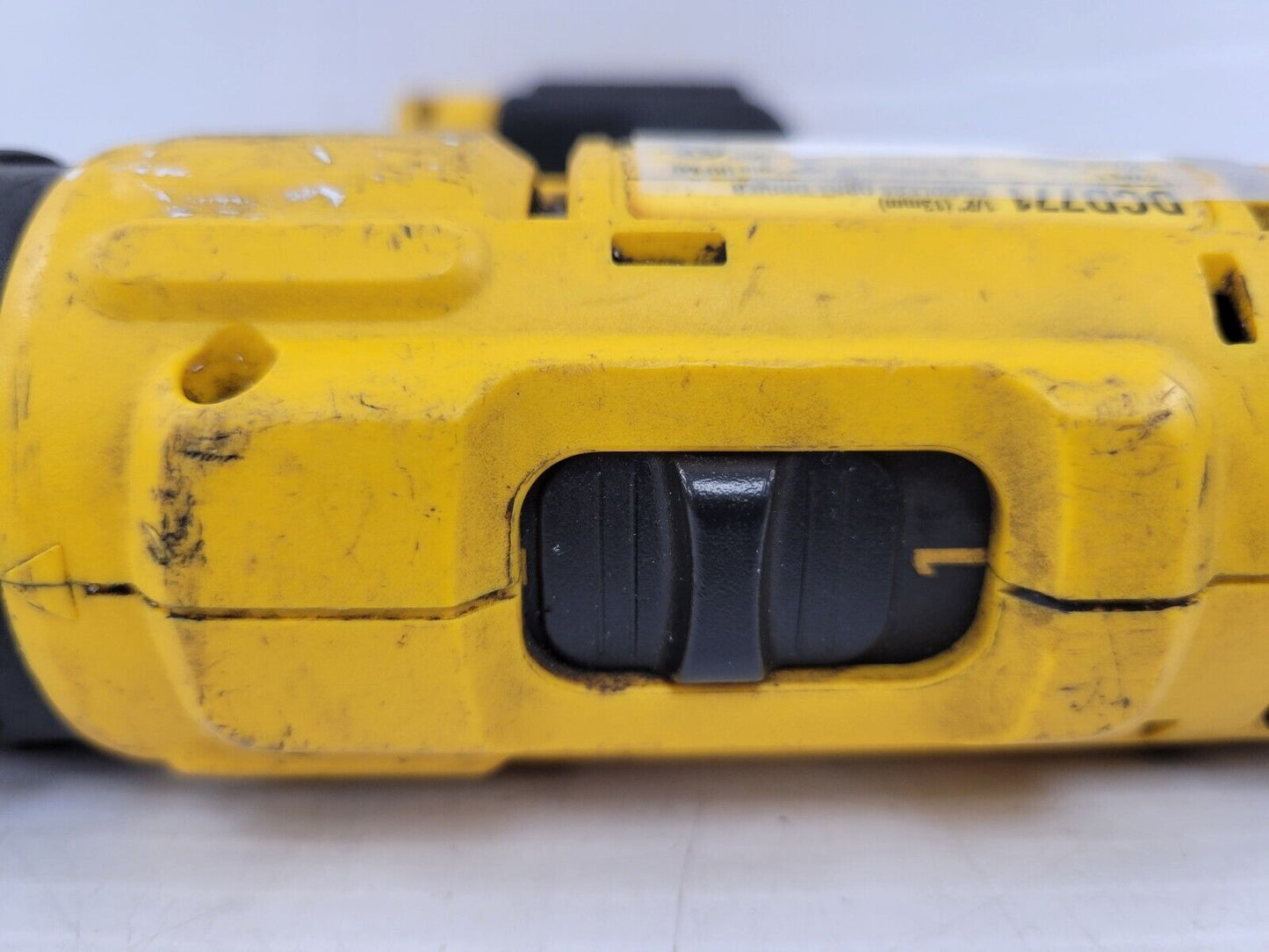 (7147-6) Perceuse Dewalt DCD711