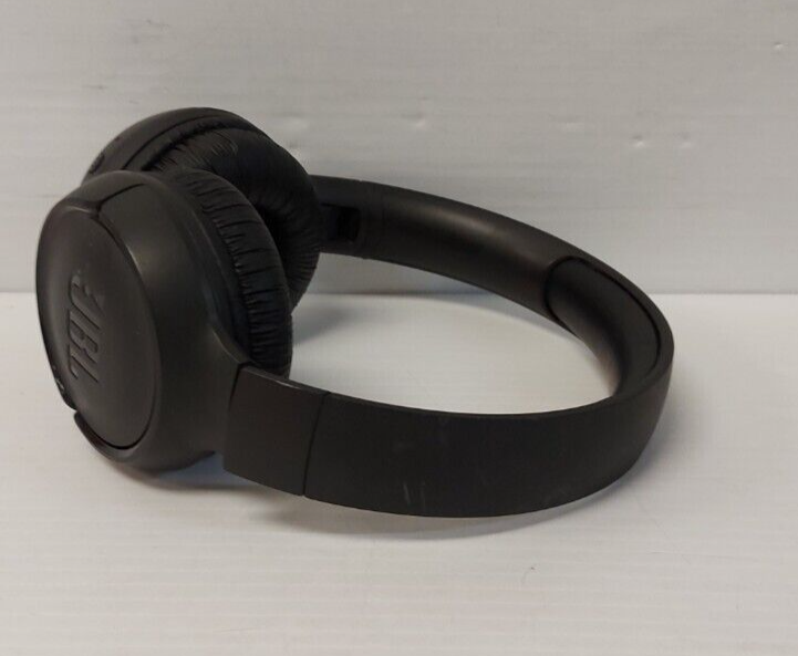 (N81597-1) JBL Tune500bt Headphones