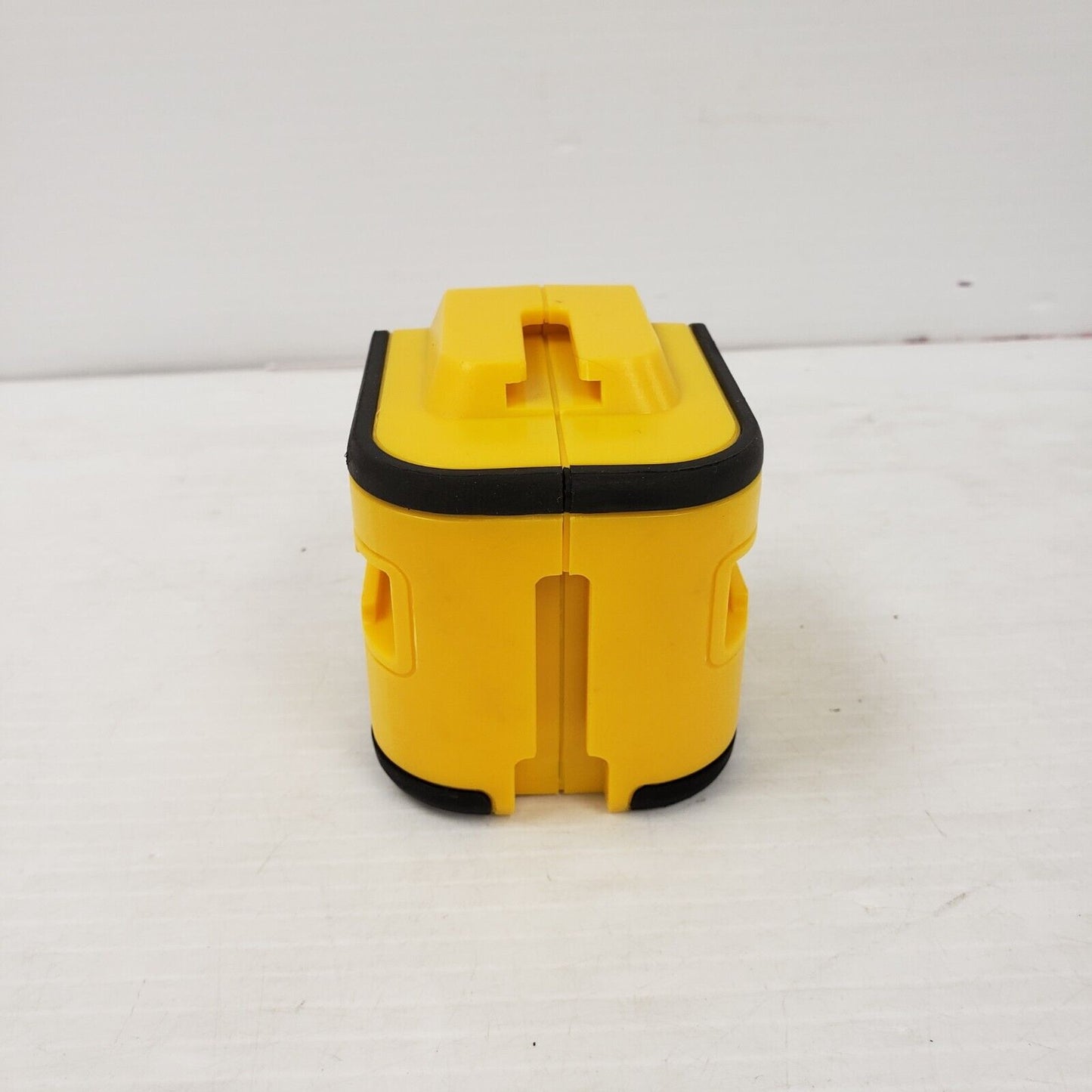 (33928-2) Stanley STHT77340 Laser Level